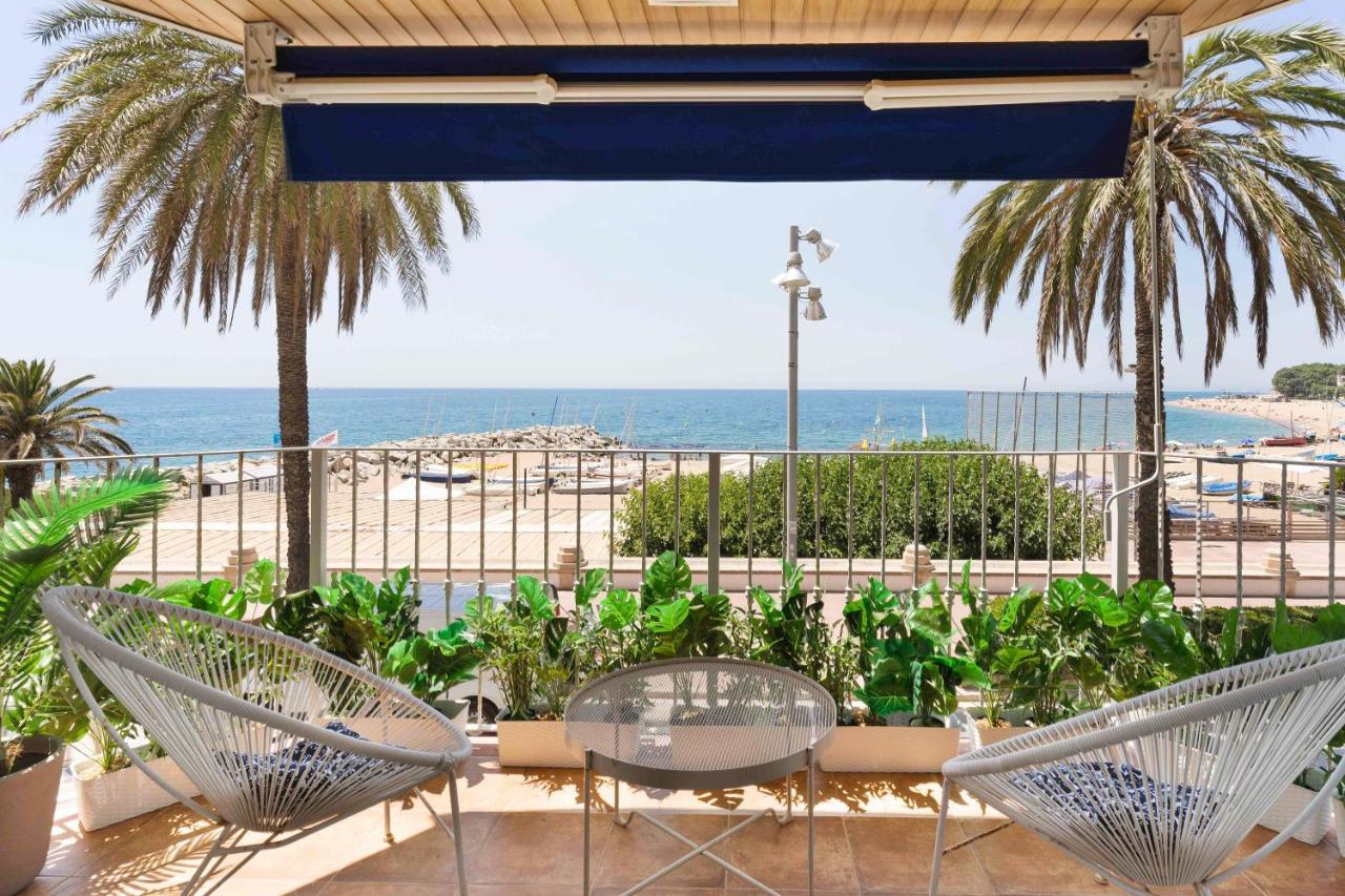 Apartamento Primera Linea De Mar Con Espectaculares Vistas Leilighet Sant Pol De Mar Eksteriør bilde