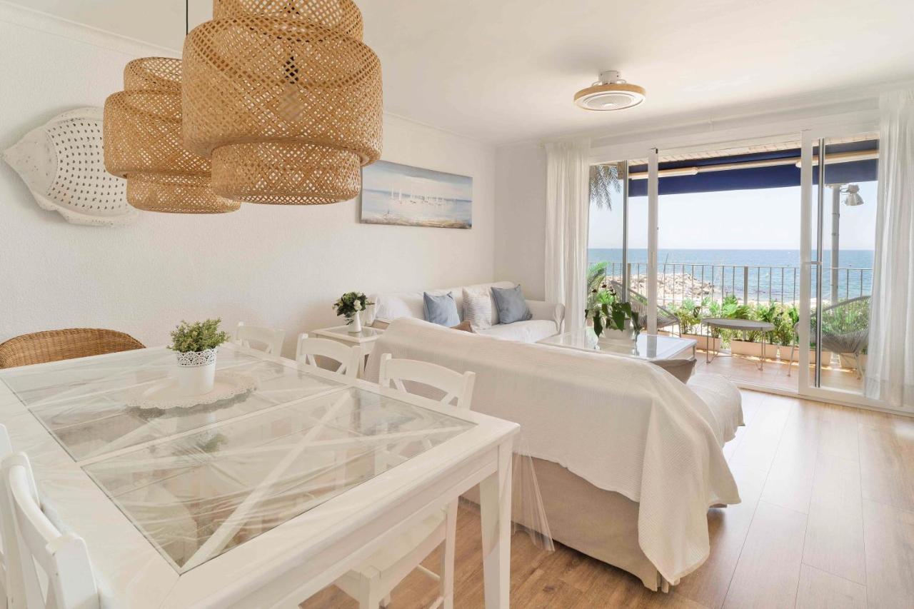 Apartamento Primera Linea De Mar Con Espectaculares Vistas Leilighet Sant Pol De Mar Eksteriør bilde